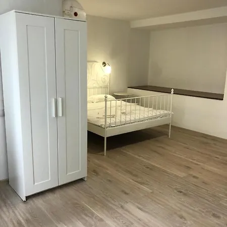 Ahora Apartament